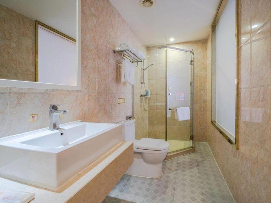 Vienna 3 Best Hotel Shenzhen Shazui Road Branch Exteriör bild